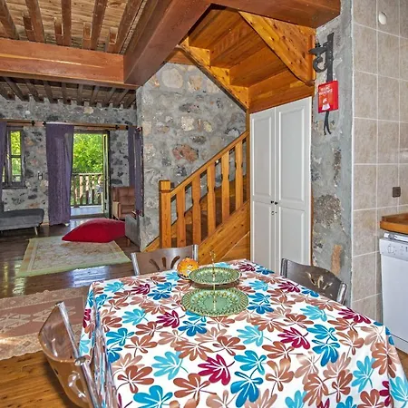 Peaceful With Private Pool And Garden In Fethiye كاياكوي
